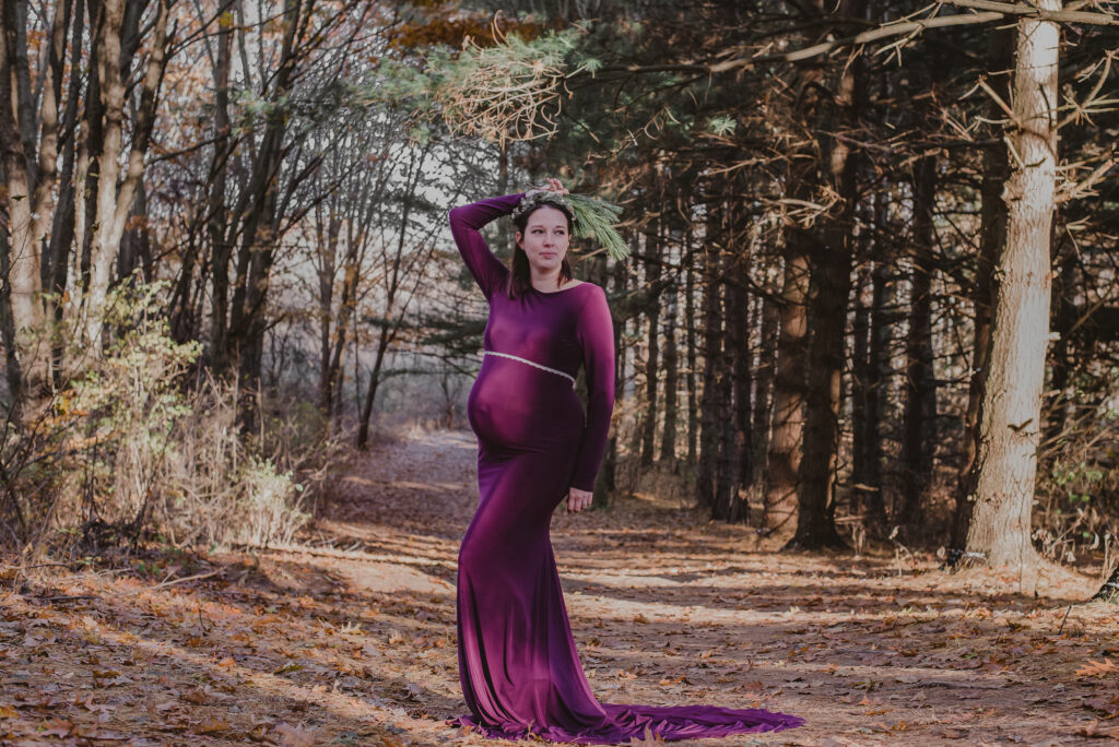 winter woods maternity session